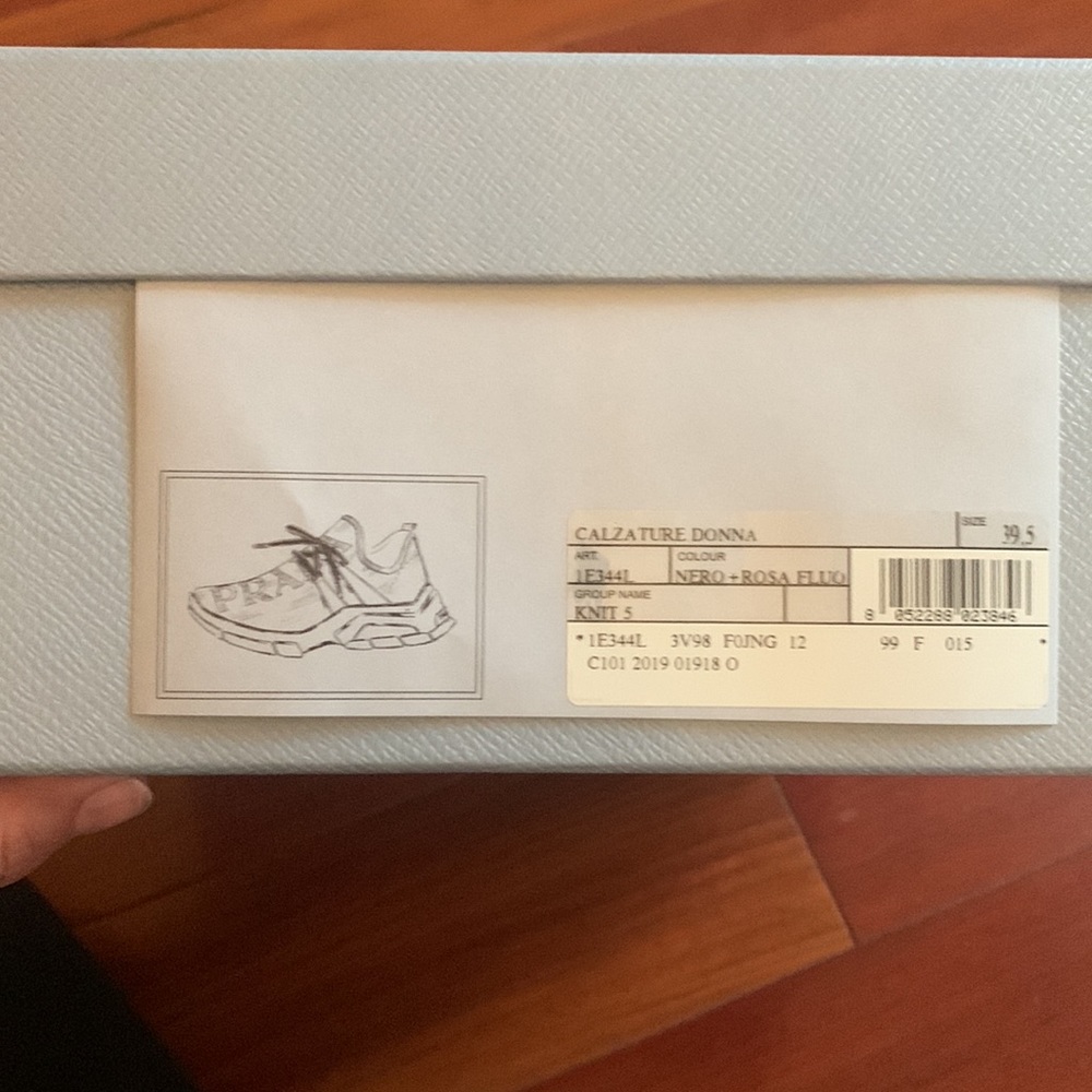 Prada sneaker - Picture 9 of 9